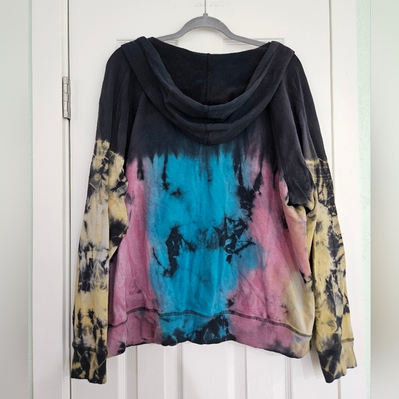 Torrid LoveSick Size 3 Tie Dye Hoodie - Picture 2 of 3
